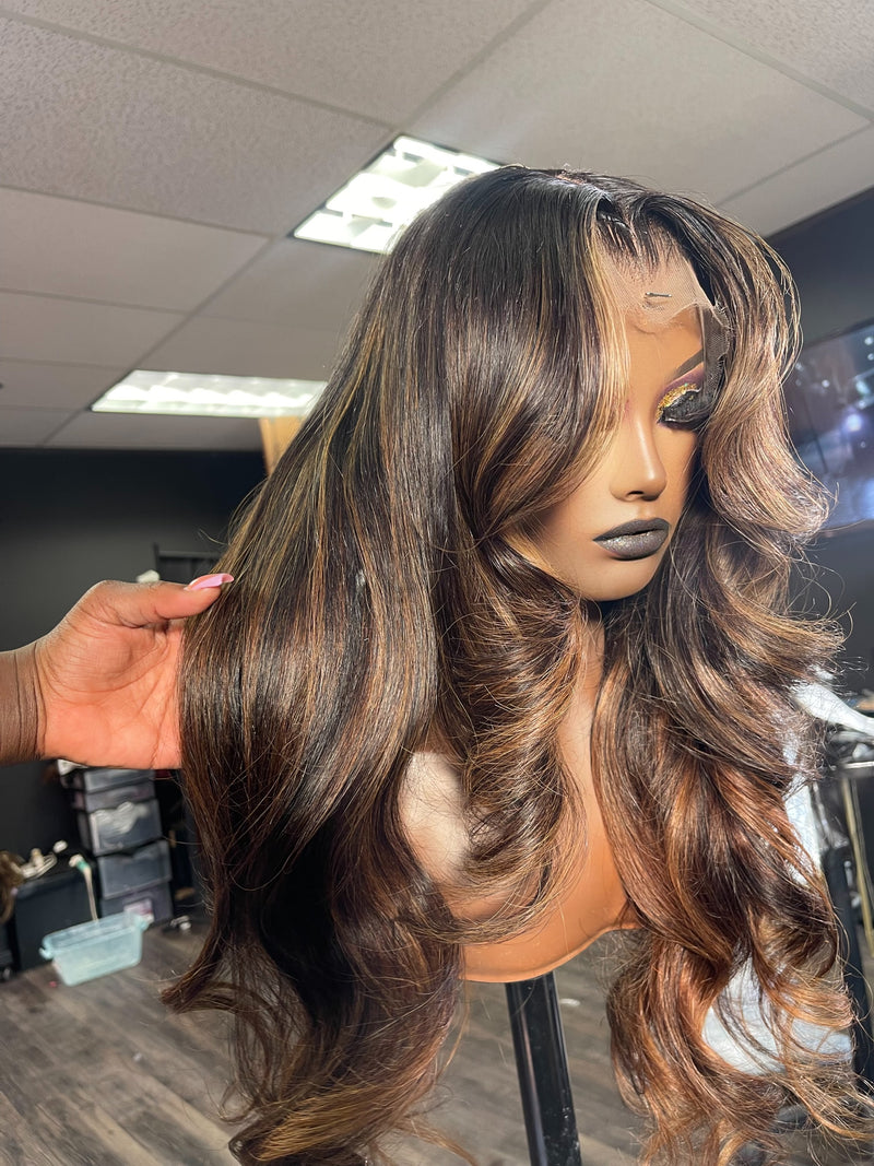 22 inch 13x4 highlighted wig